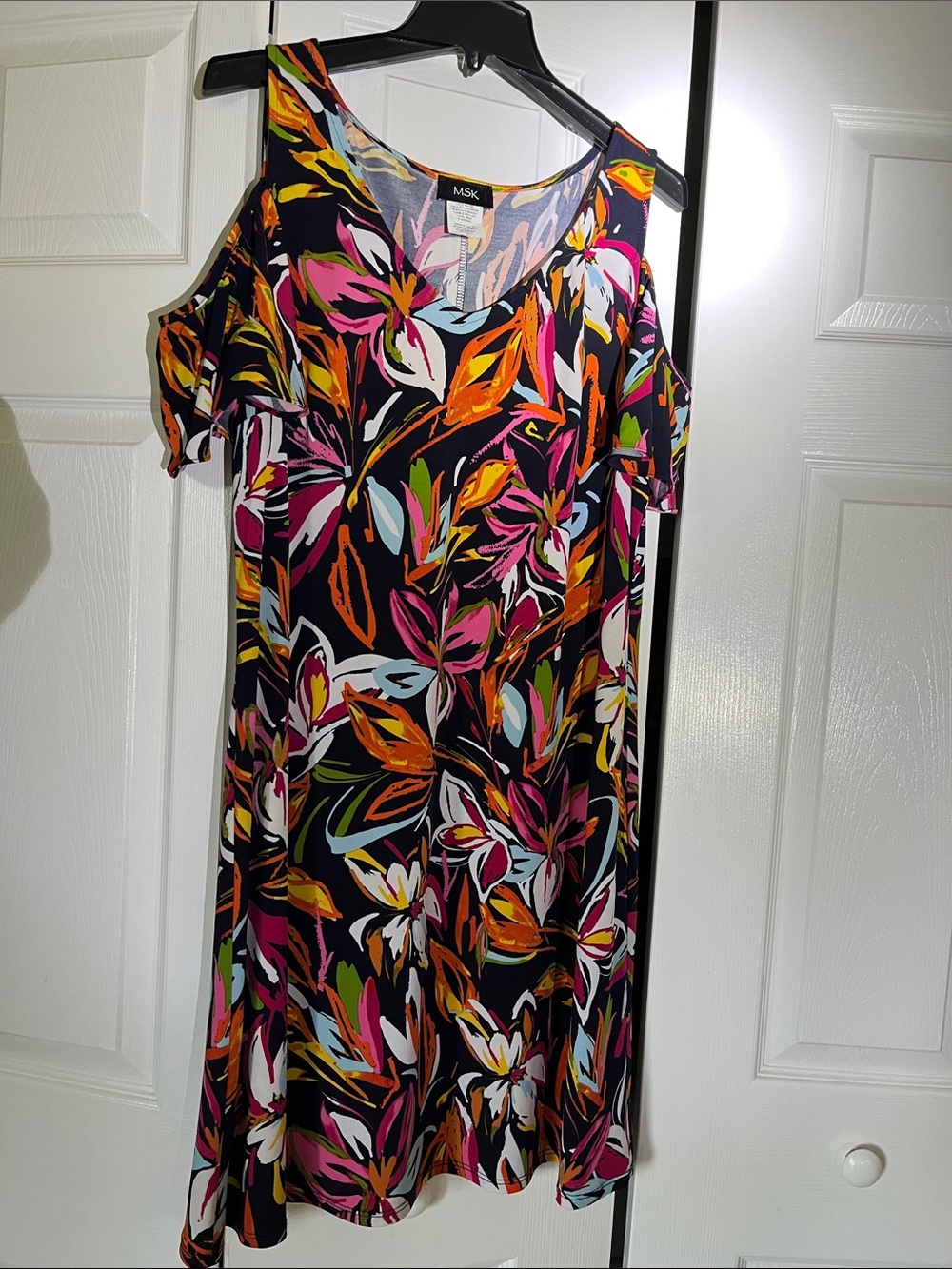 MSK Cold Shoulder Vibrant Dress